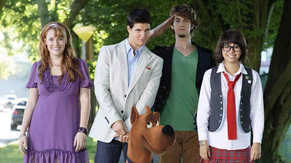 Phim Chú Chó Scooby Doo: Bóng Ma Trong Nhà Hoang - Scooby-Doo! The Mystery Begins (2009)